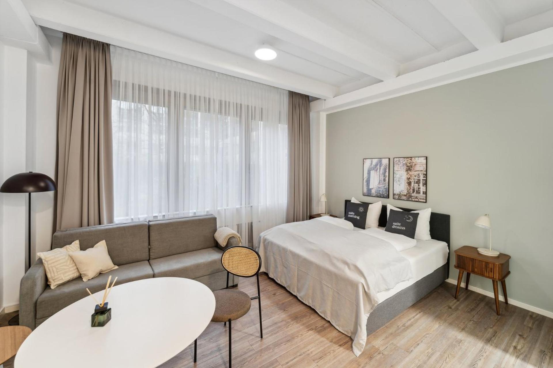 Limehome Munich Fritz-Erler Str Munique Exterior foto
