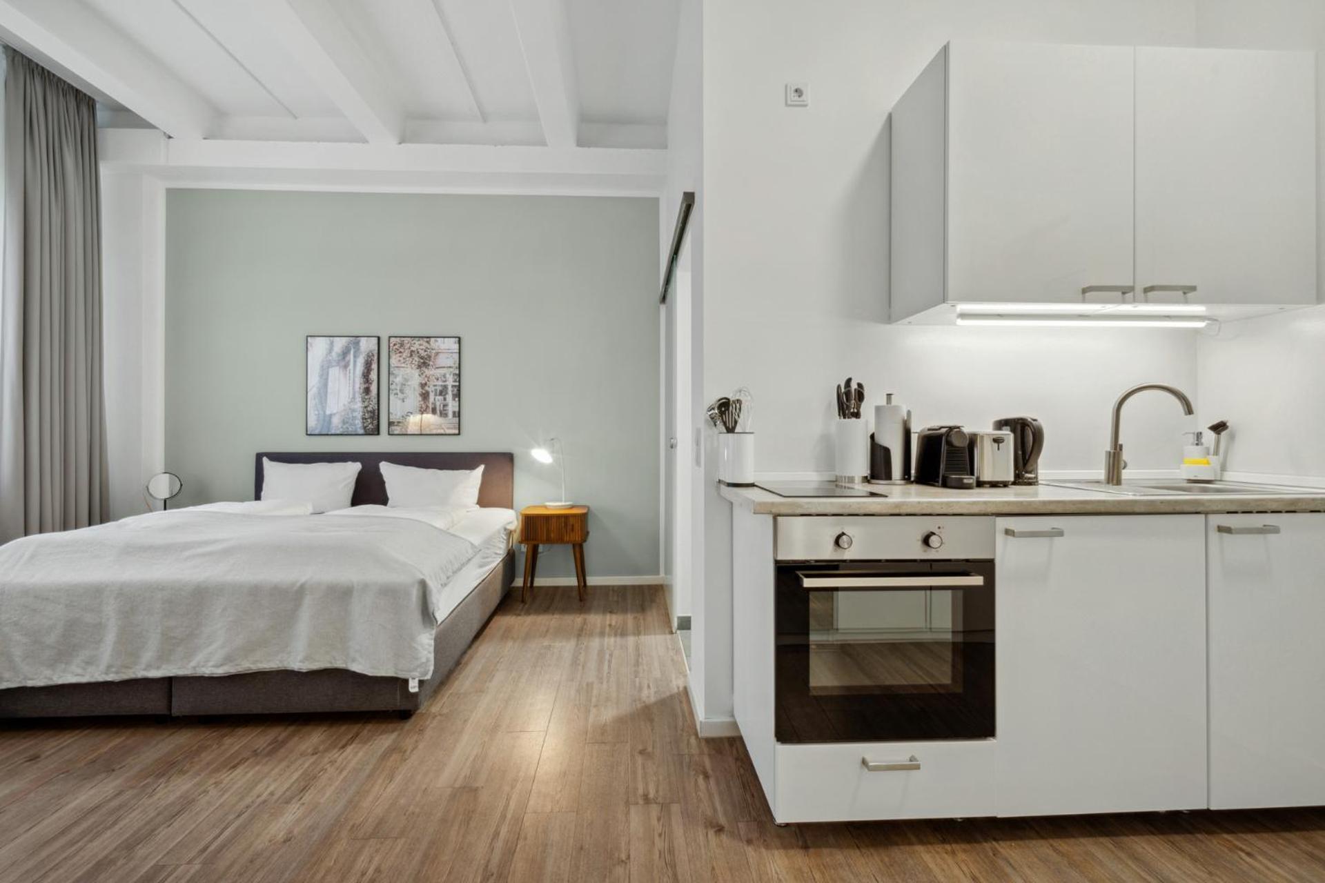 Limehome Munich Fritz-Erler Str Munique Exterior foto