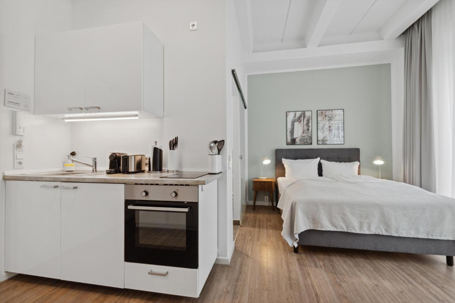 Limehome Munich Fritz-Erler Str Munique Exterior foto