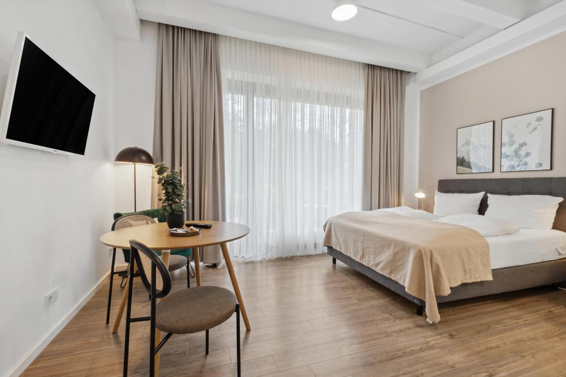 Limehome Munich Fritz-Erler Str Munique Exterior foto