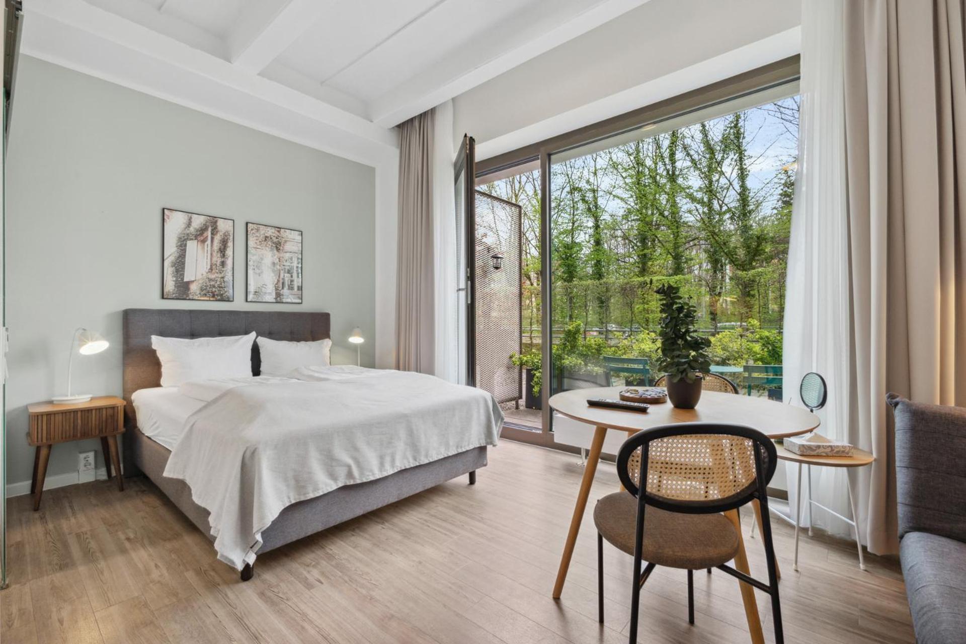 Limehome Munich Fritz-Erler Str Munique Exterior foto
