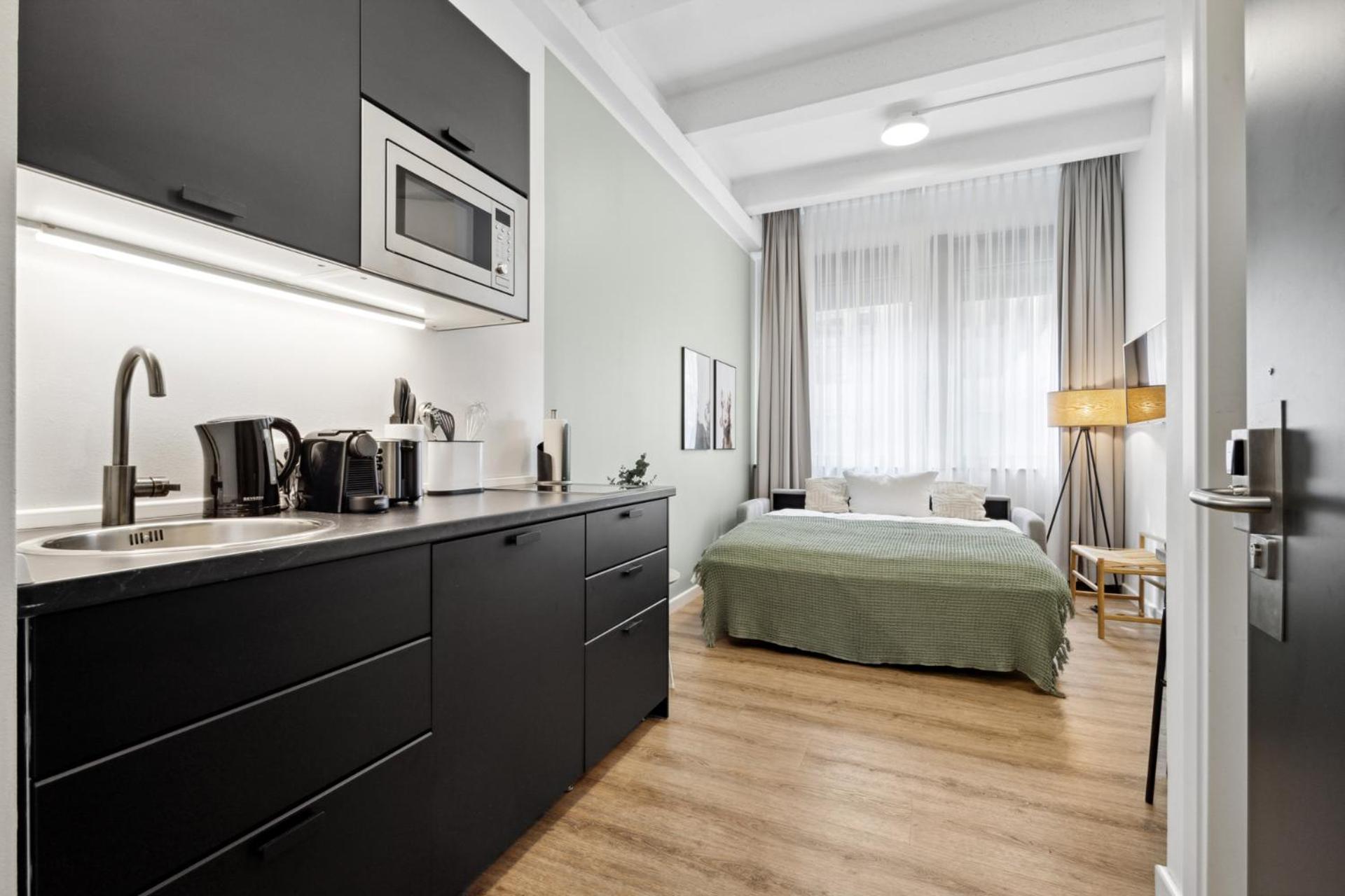 Limehome Munich Fritz-Erler Str Munique Exterior foto