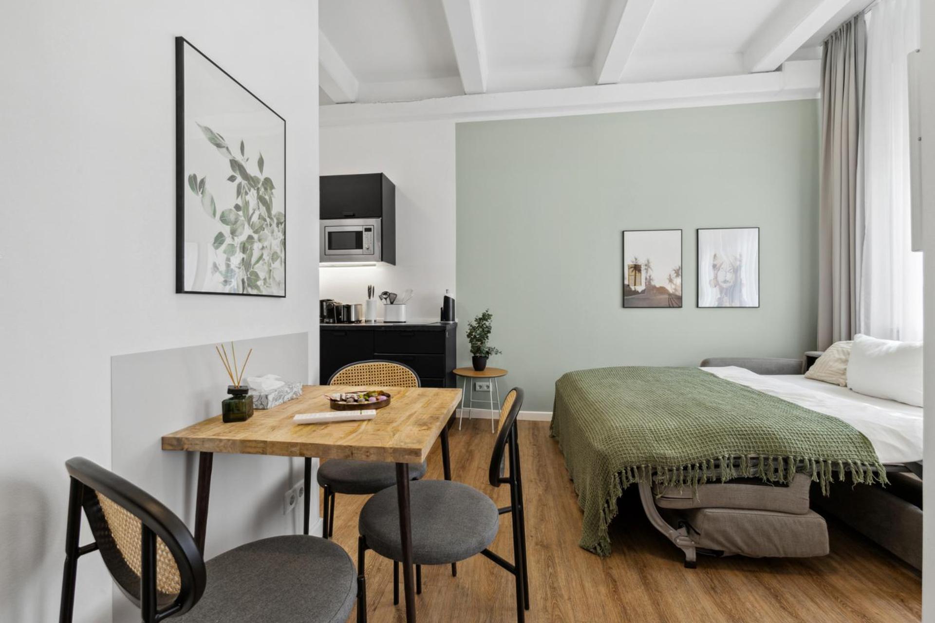 Limehome Munich Fritz-Erler Str Munique Exterior foto