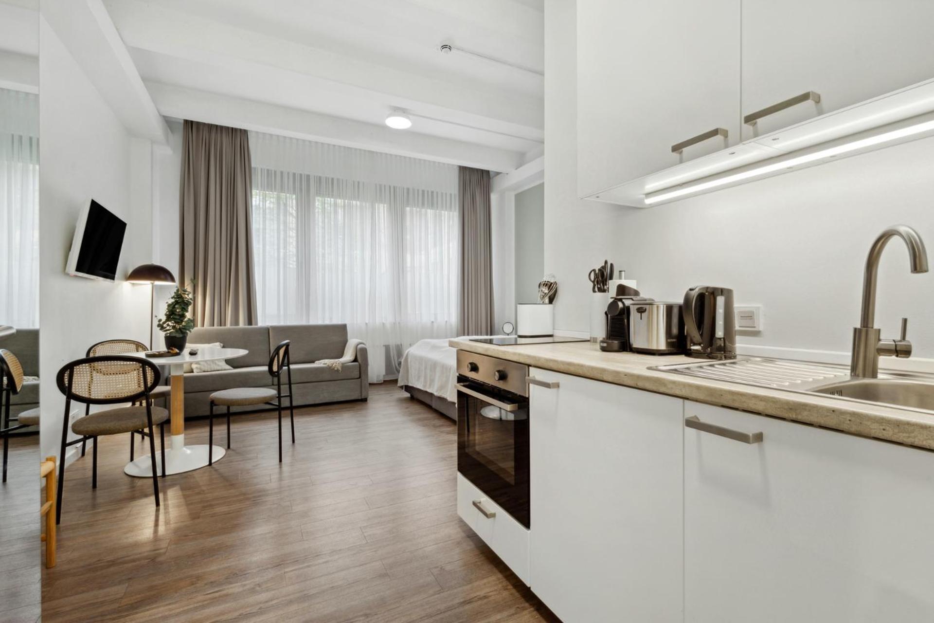 Limehome Munich Fritz-Erler Str Munique Exterior foto