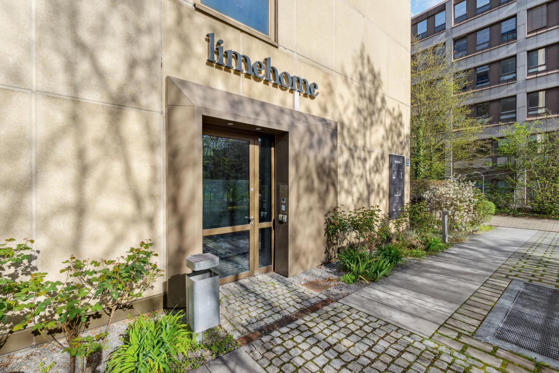 Limehome Munich Fritz-Erler Str Munique Exterior foto