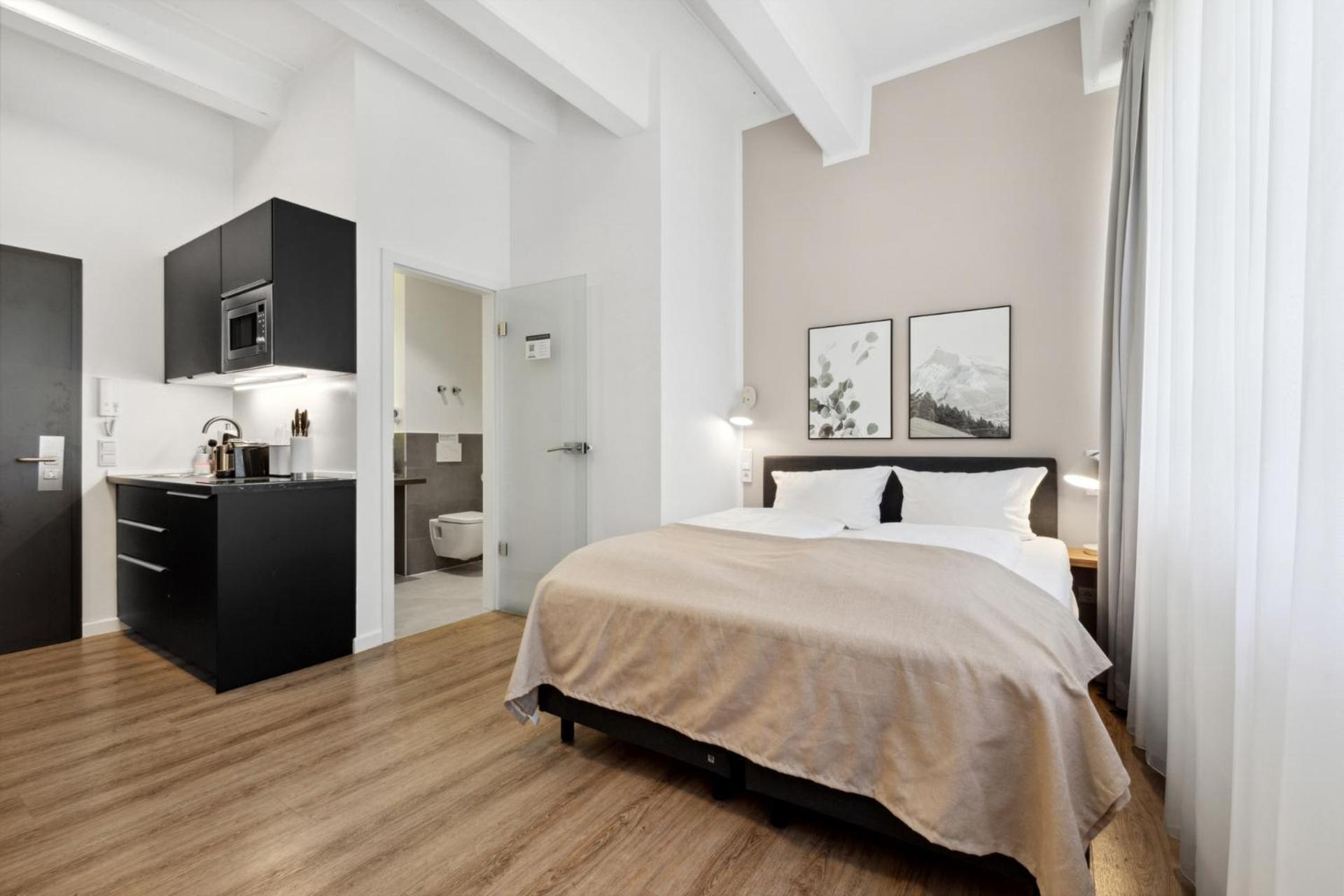 Limehome Munich Fritz-Erler Str Munique Exterior foto