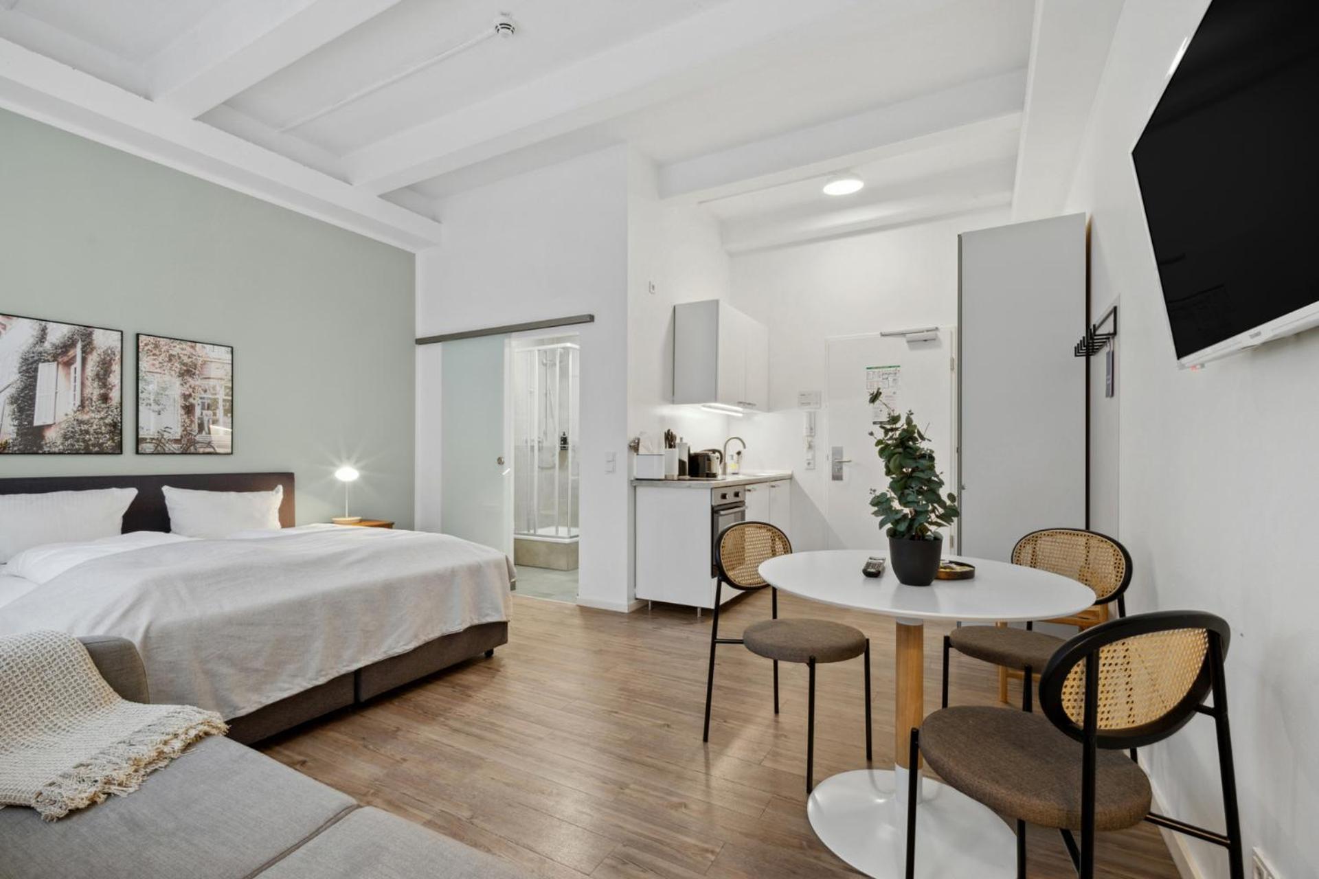 Limehome Munich Fritz-Erler Str Munique Exterior foto