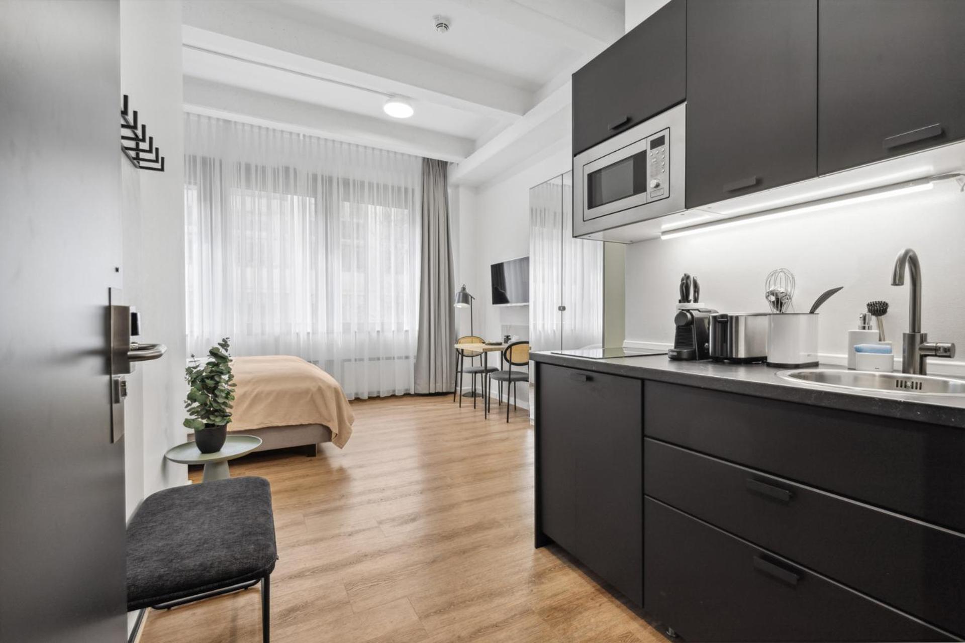 Limehome Munich Fritz-Erler Str Munique Exterior foto