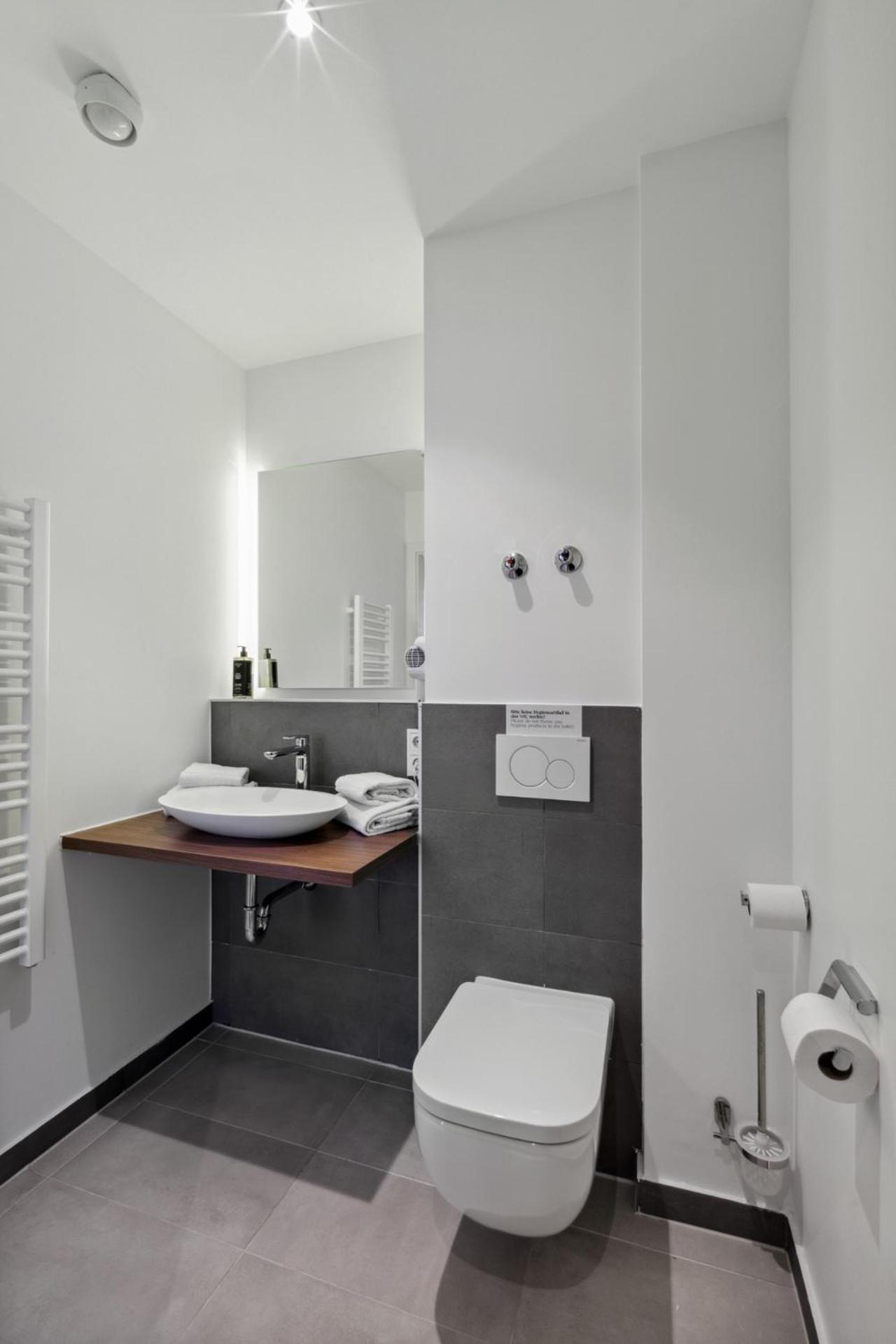 Limehome Munich Fritz-Erler Str Munique Quarto foto