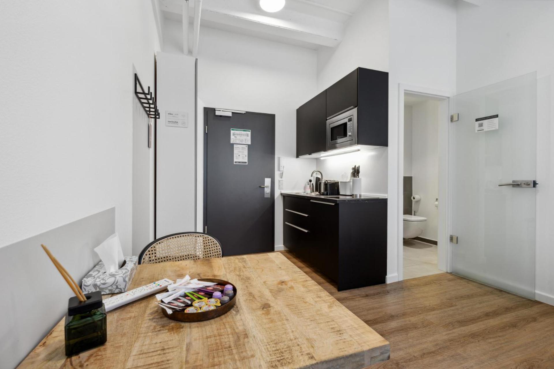 Limehome Munich Fritz-Erler Str Munique Quarto foto